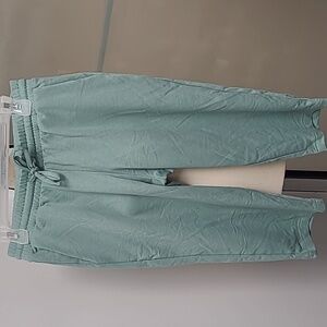 Icyzone Size M Green Capri Sweatpants
